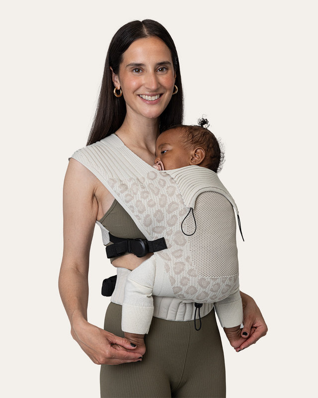 Porte-bébé Flybaby Leo Flybaby lifestyle 2