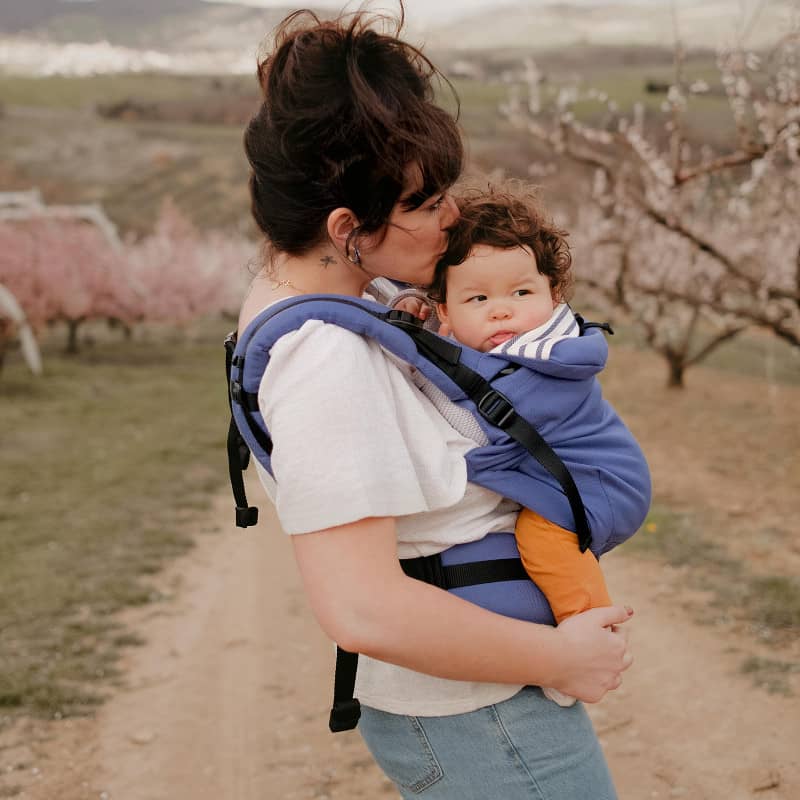 Porte-bébé préformé Néo+ Néobulle enfant porté devant