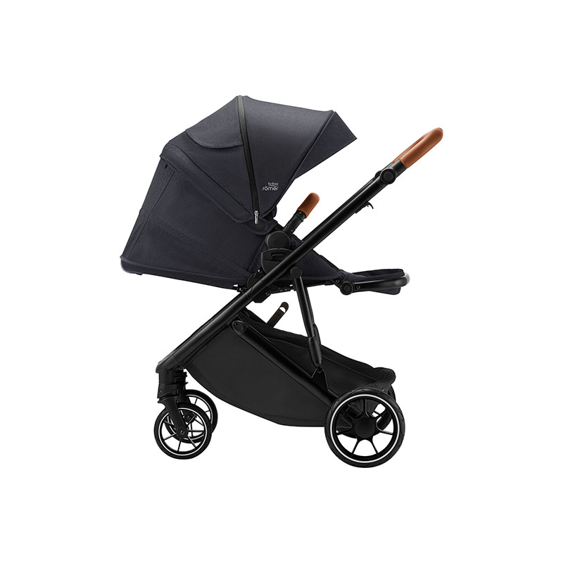 Poussette citadine Strider M Britax position allongée