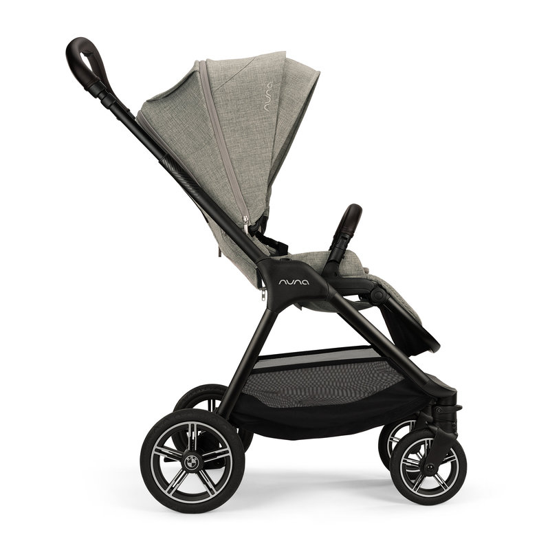 Poussette citadine TRIV Next Nuna x BMW Nuna profil 2