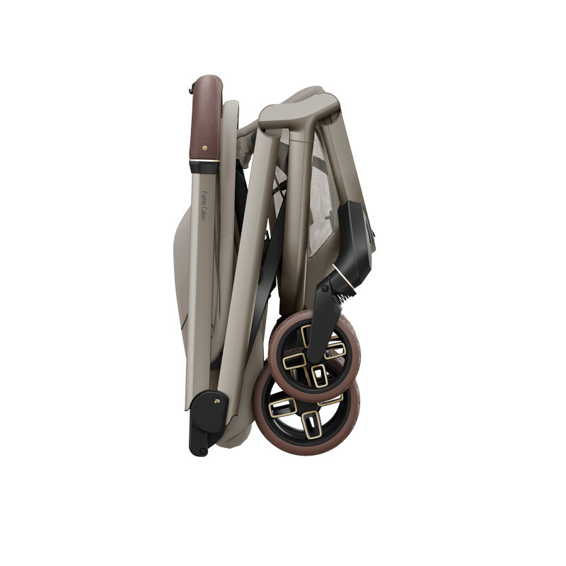 Poussette ultra-compacte Fame Cabin Sapphire Sand Maxi Cosi pliée 2