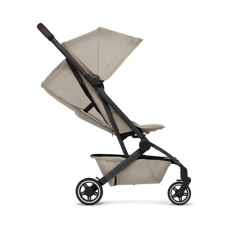 Poussette compacte Joolz Aer+ Joolz cote assise semi allongee