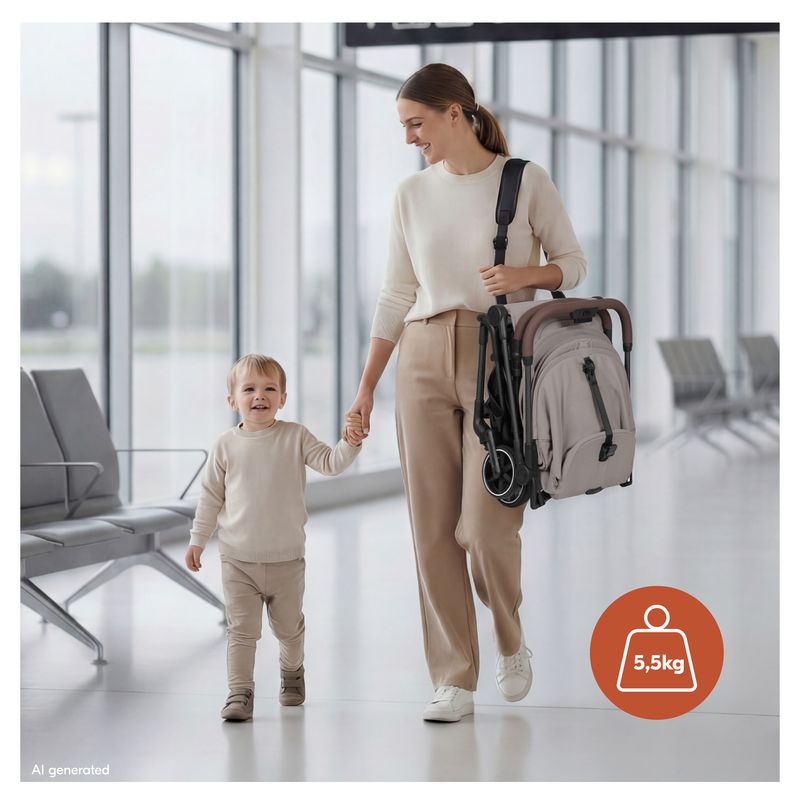 Poussette Lite N Care Sandy Taupe Hauck avec anse de transport