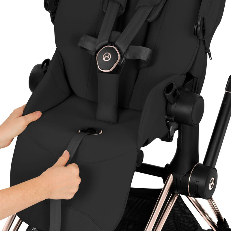 Poussette Priam Style 2026 Cybex harnais