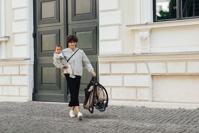 Pack duo Poussette Rio et Nacelle Style Britax Romer lifestyle 6