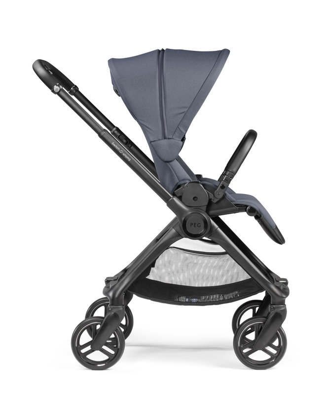 Poussette Switch Nordic Blue Peg Perego côté face route