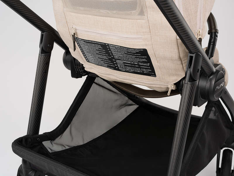 Poussette Swiv Nuna rangement