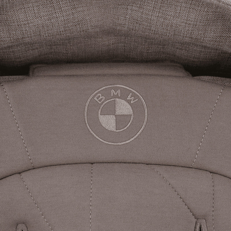 Poussette Swiv Nuna x BMW Nuna détails 2