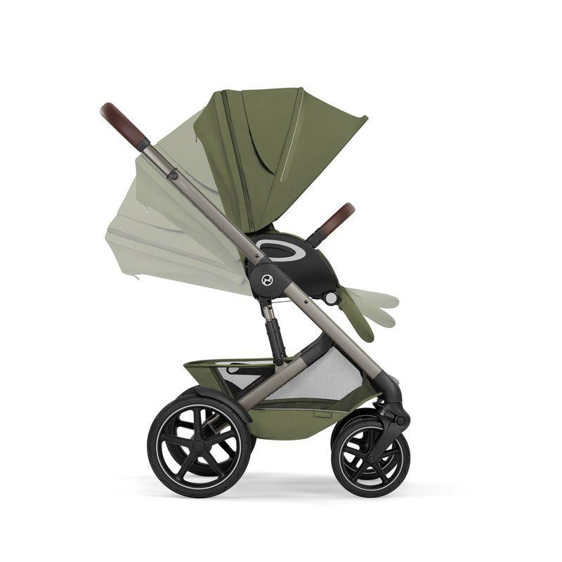 Poussette Talos S Lux 2026 Taupe / Moss Green CYBEX inclinaison face monde