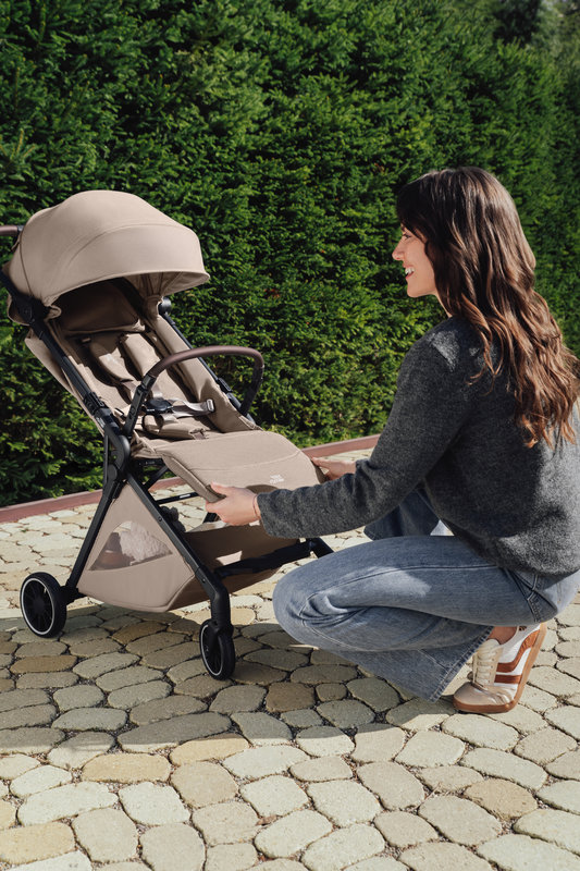 Poussette Tira Britax Romer lifestyle 1