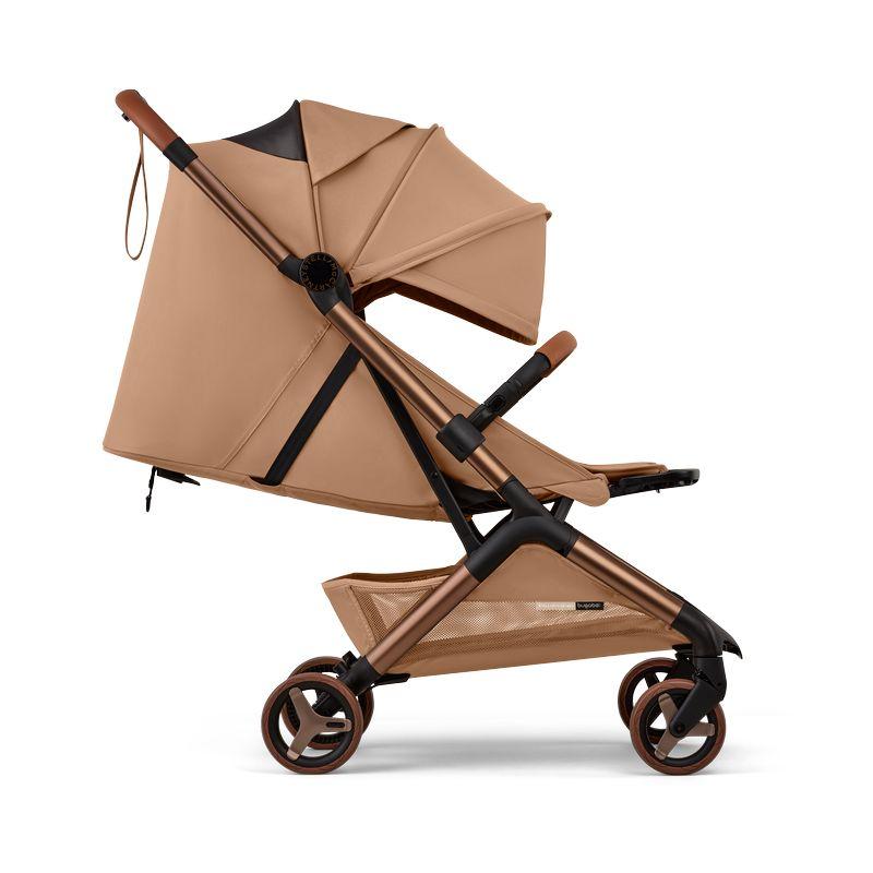 Poussette ultra-compacte Butterfly 2 X StellaMcCartney BUGABOO de côté avec assise allongée