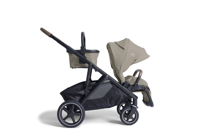 Poussette Versiti Sandstone Joie avec un siège 