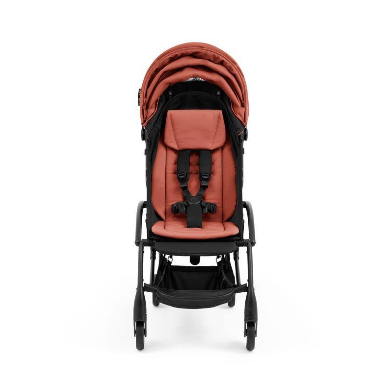 Poussette YOYO 5 avec nacelle et pack couleur 6+ STOKKE de face