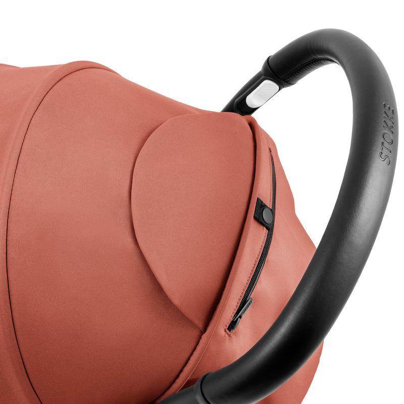 Poussette YOYO 5 avec pack couleur 6+ STOKKE fenetre dessus capte fermée