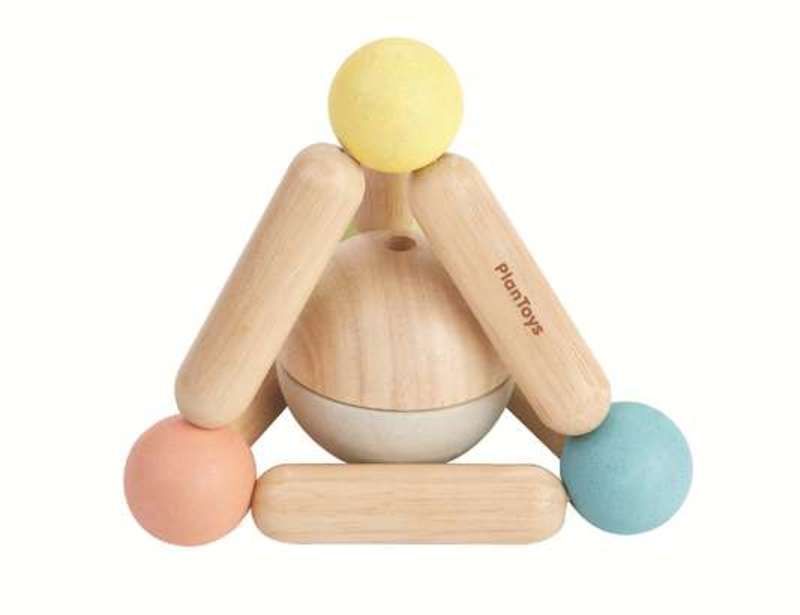 Hochet triangle pastel Plan Toys Bambinou