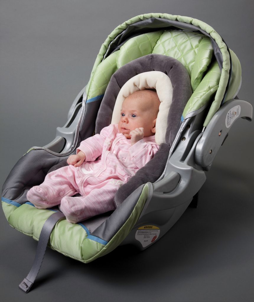 reducteur bebe poussette