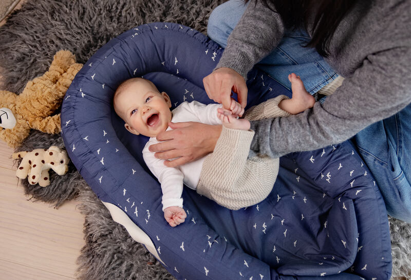 Réducteur de lit Baby Nest Premium VOKSI lifestyle2