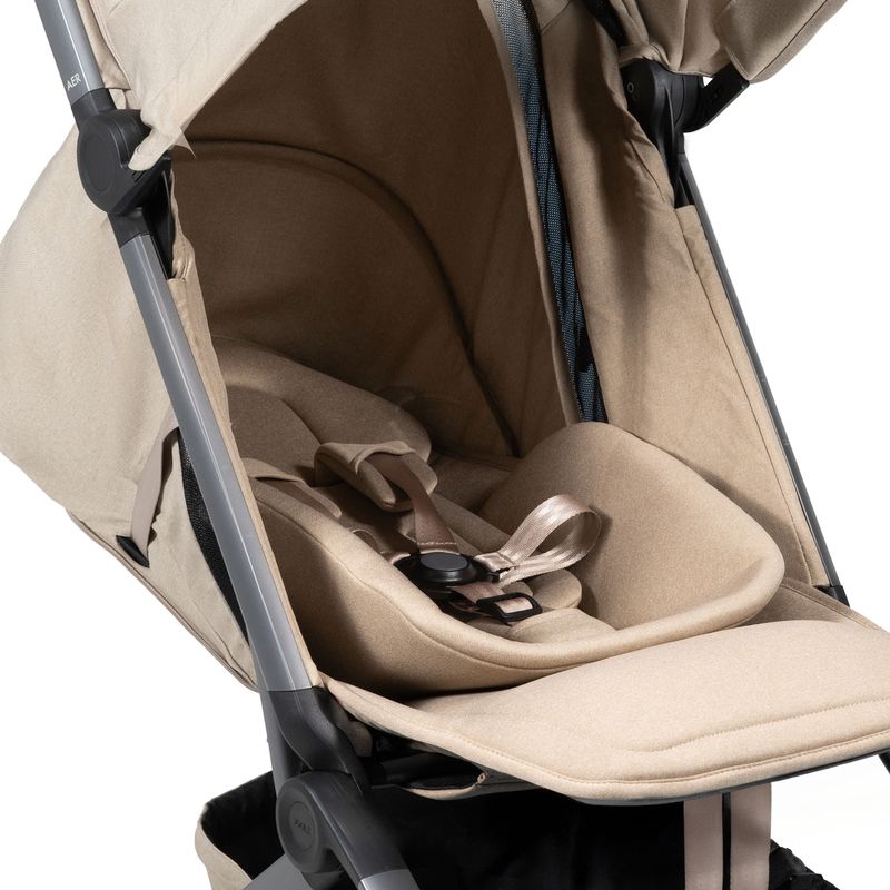 Réducteur pour nouveau-né Joolz Aer Sandy taupe Joolz produit couché