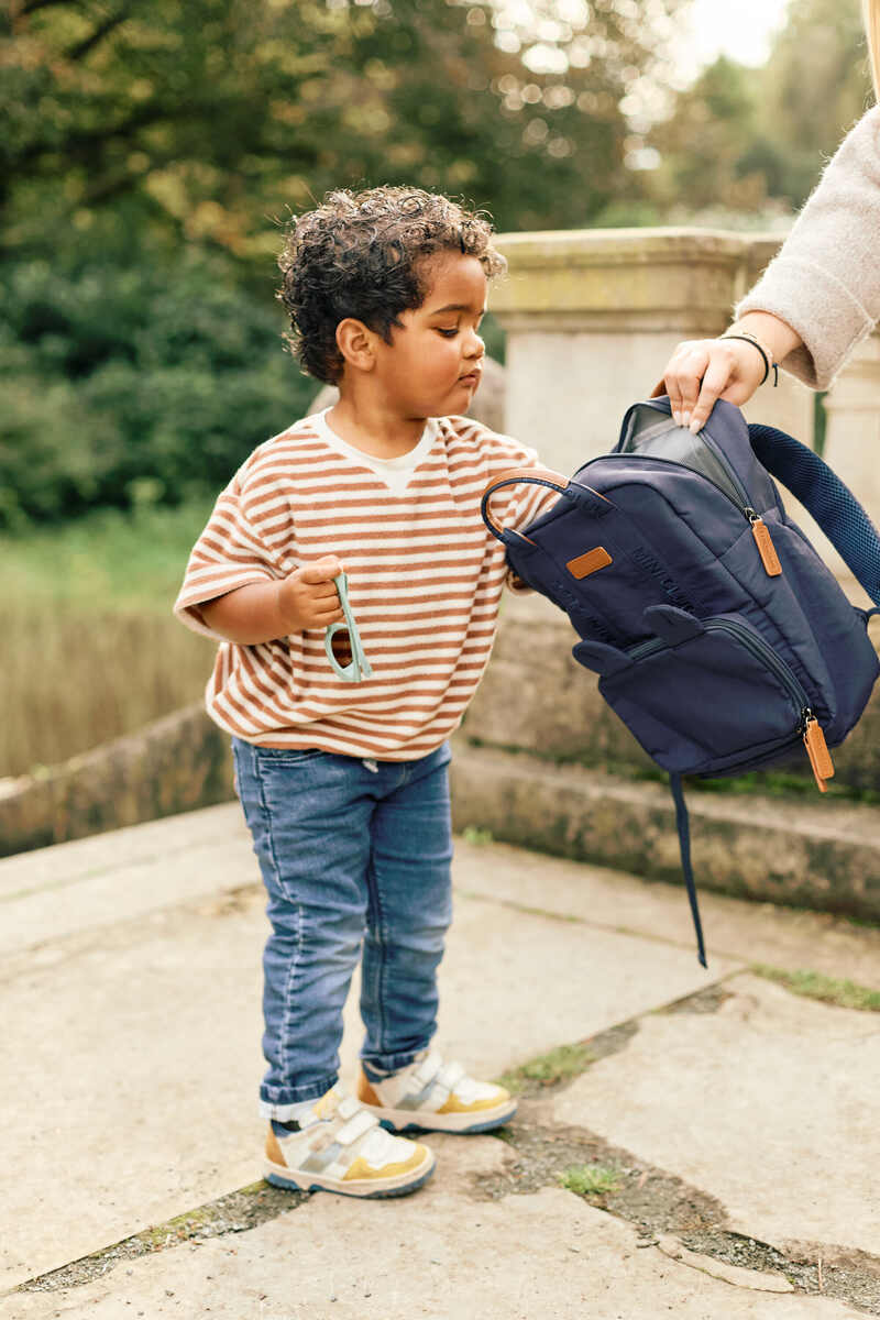 Sac à Dos enfant Mini Club Signature Urban Childhome lifestyle 3