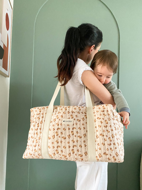 Sac à langer Leopard Candide lifestyle 5