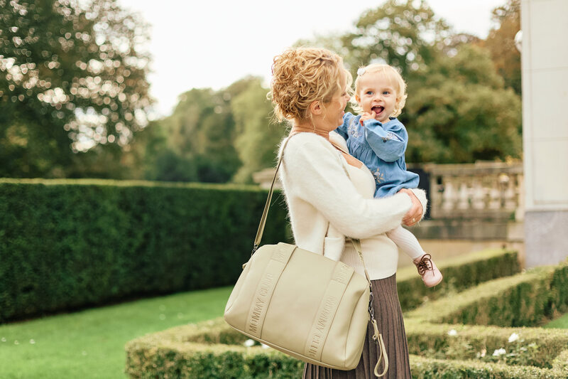 Sac à langer Mommy Club Signature Simili Childhome lifestyle 4