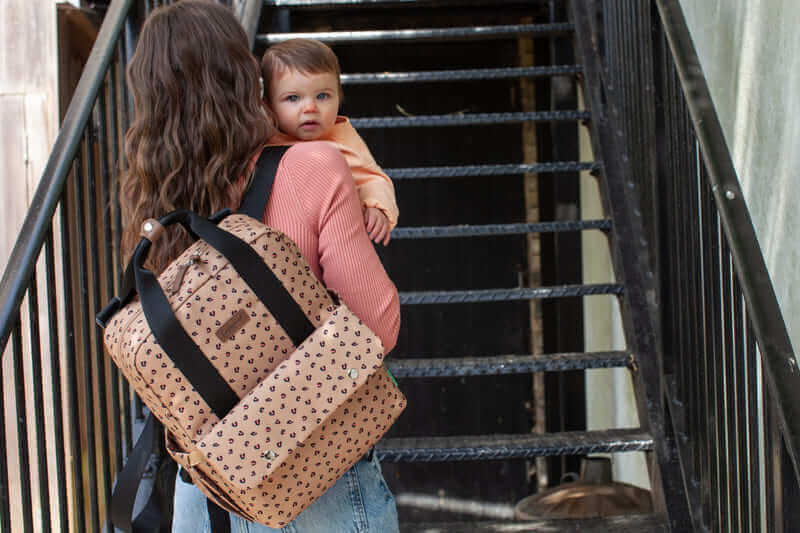 Sac à dos à langer Georgi Eco Leopard Babymel Famille