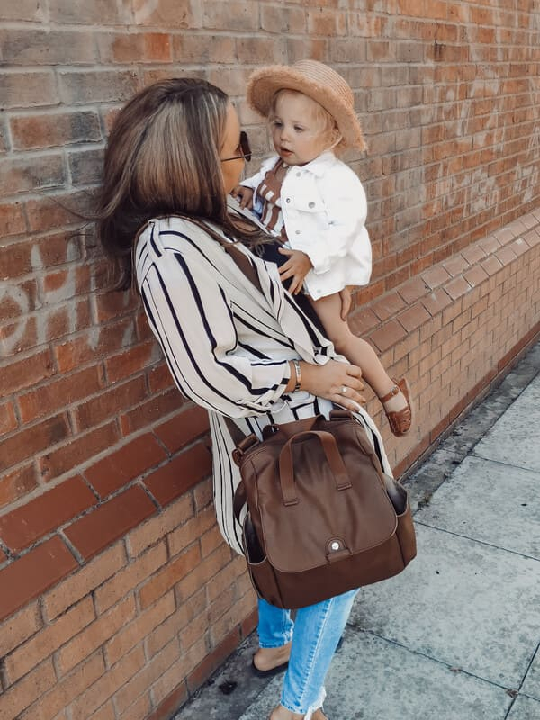 Sac à dos à langer Robyn en cuir vegan Caramel Babymel Famille