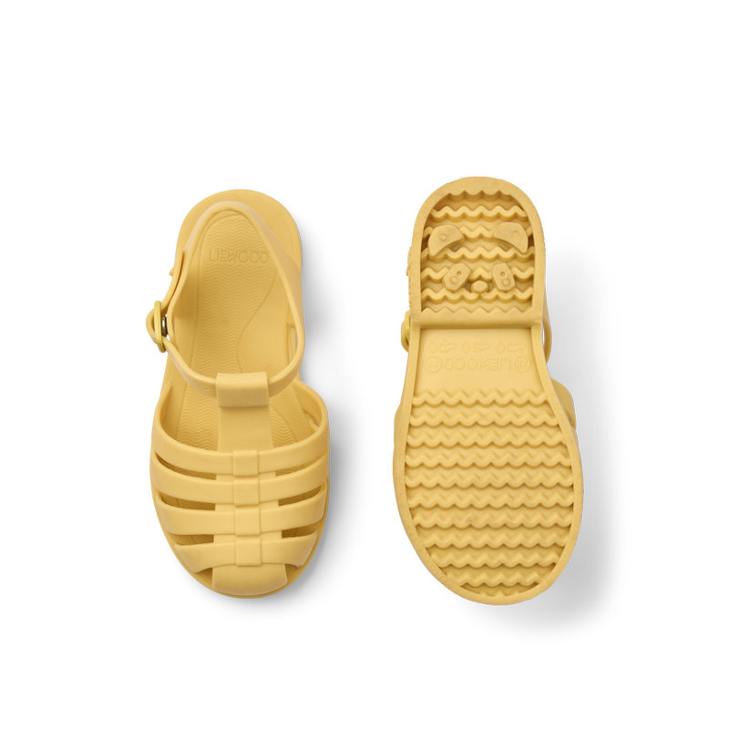 Sandales de plage Bre unies Lemon yellow Taille 23 Liewood dessus dessous 
