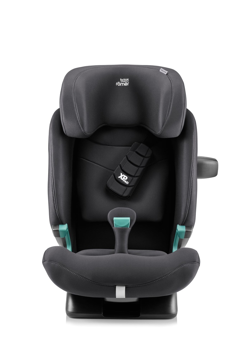 Siège-auto Advansafix Pro i-Size groupe 1/2/3 Classic Britax face avec tétière au milieu