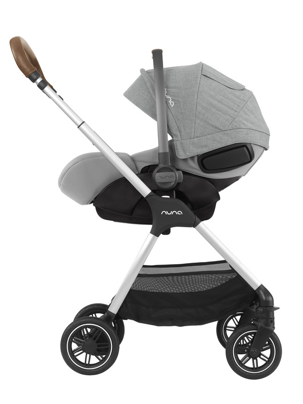 poussette avec base auto