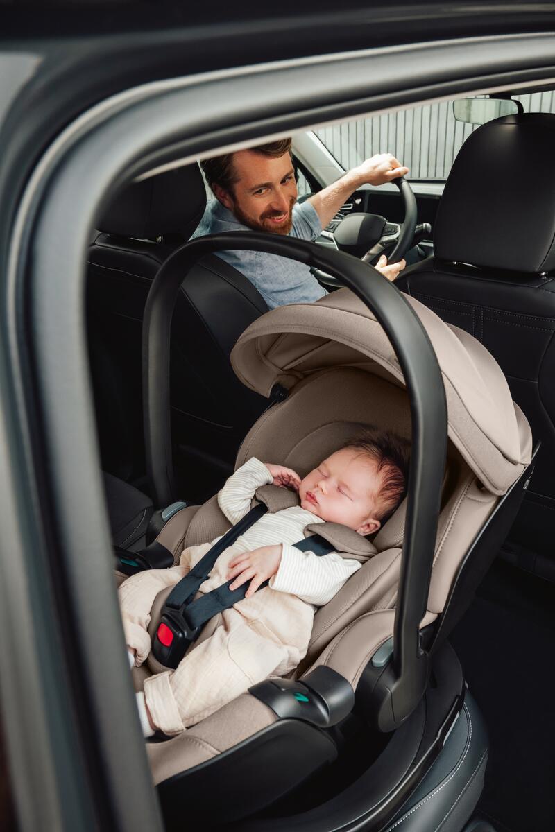 Siège-auto Baby-Safe Pro avec Vario Base 5Z Britax Romer lifestyle4