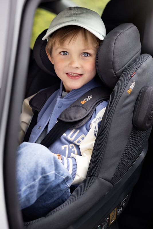 Siège-auto Beyond 2 i-Size groupe 0+/1/2 Anthracite Mesh BESAFE lifestyle 4