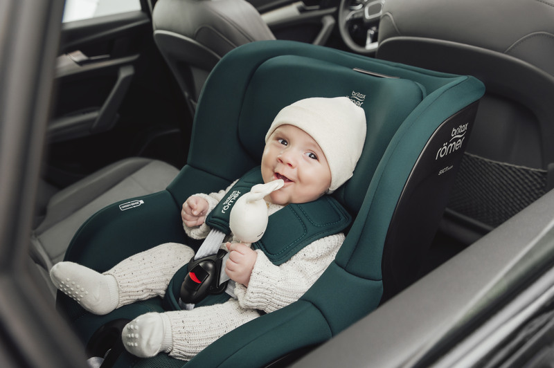 Siège-auto Dualfix Pro M i-Size groupe 0+/1 Lux Britax lifestyle2