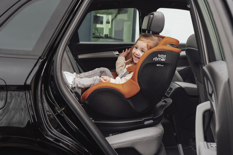 Siège-auto Dualfix Pro M i-Size groupe 0+/1 Lux Britax lifestyle3