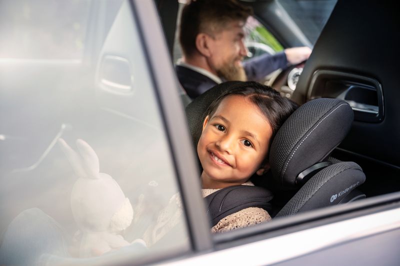 Siège auto I-Guard Pro i-Size Groupe 0+/1 2025 Kinderkraft lifestyle 3