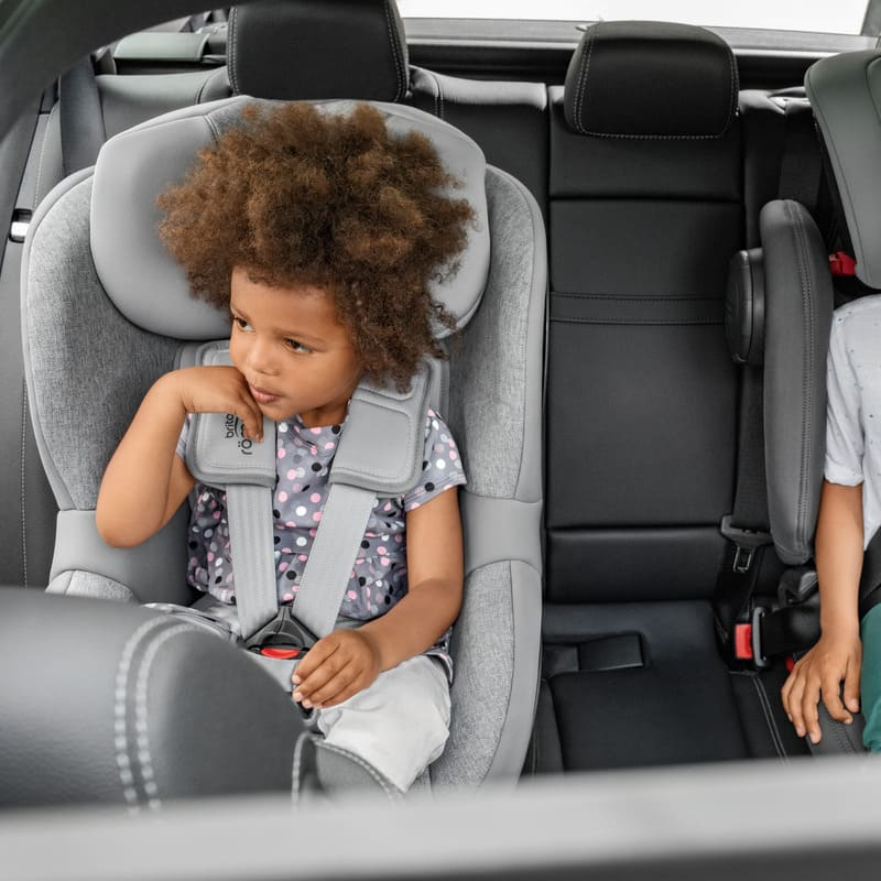 Siege auto Kidfix III M groupe 2 3 Cosmos black de coté Britax Romer Voiture