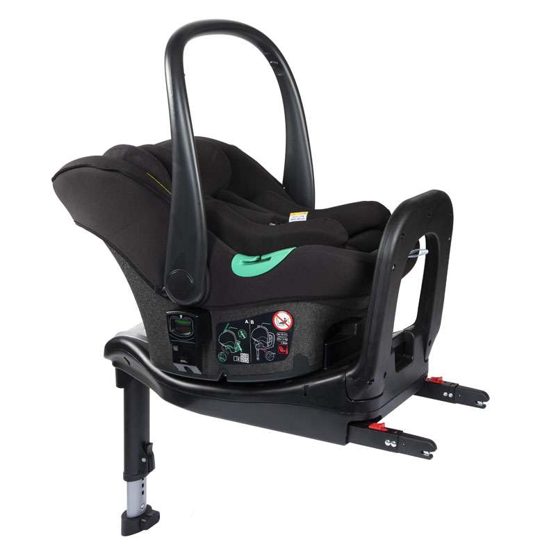 Siège-auto Kiros i-Size groupe 0+ avec base Black Chicco incliné