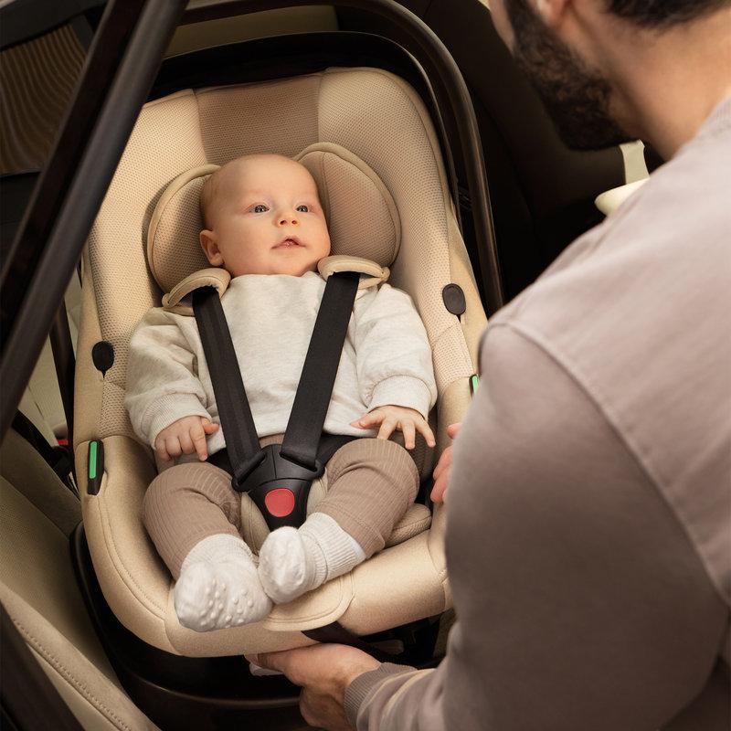 Siège-auto I-Lite i-Size Groupe 0+ Beige KINDERKRAFT lifestyle 1