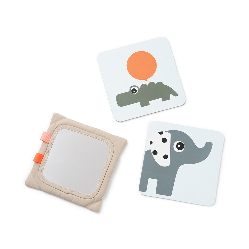 Support avec cartes de motifs contrastés Deer friends Sable Done by Deer elephant