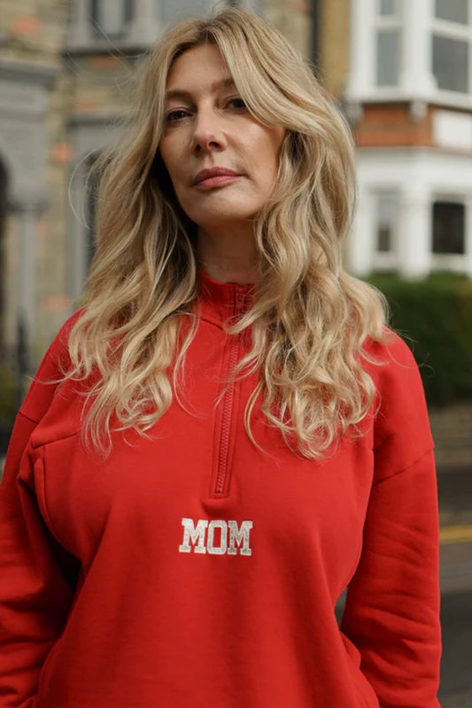 Sweatshirt d'allaitement Mom Red Breastfeeding Tajine Banane face