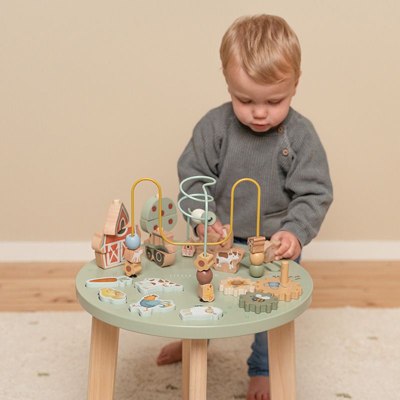 Table d'activités en bois FSC Little Farm Little Dutch lifestyle 3