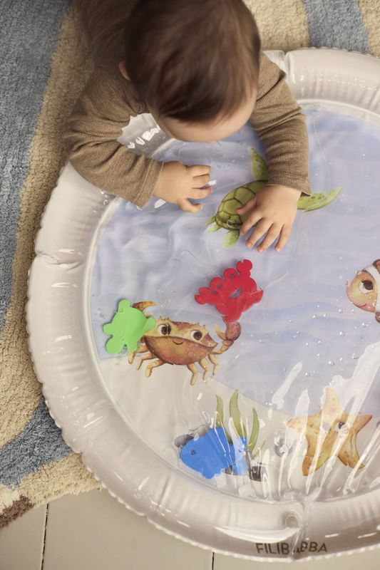 Tapis d'eau pour temps sur le ventre Amis de la mer Filibabba lifestyle 1
