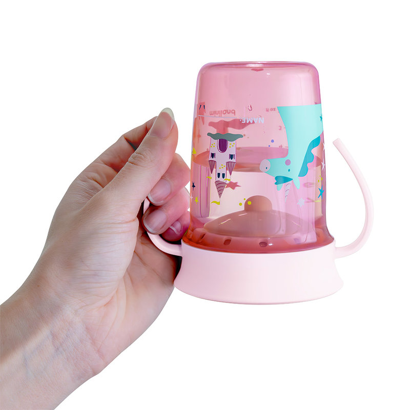 Tasse à bec 360 Fantasy licornes Miniland à l'envers 