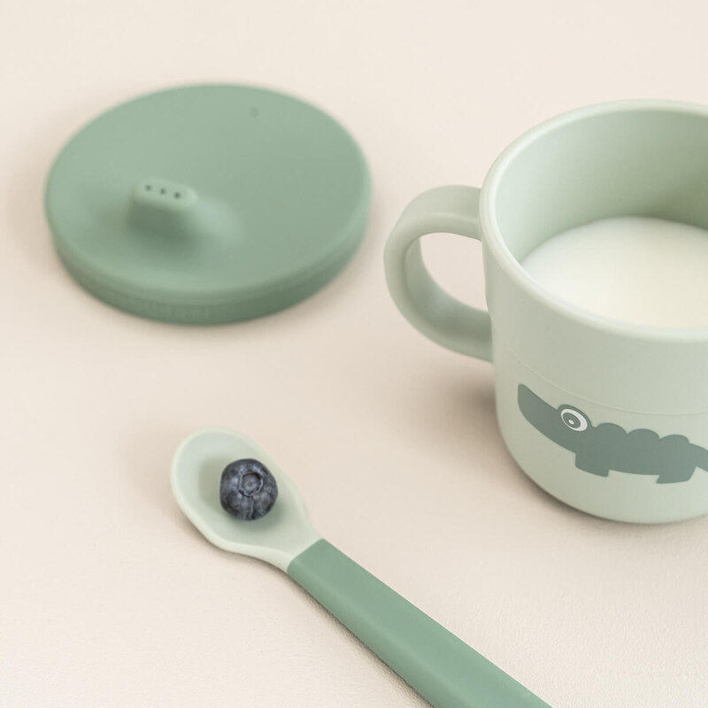Tasse d'apprentissage & snack Foodie Croco Vert Done by Deer lifestyle3