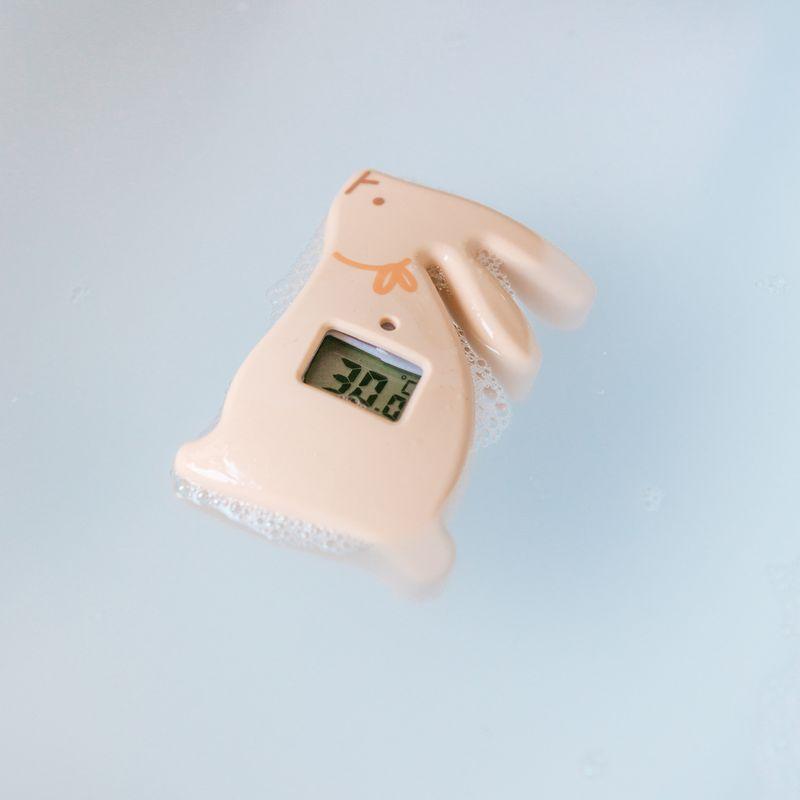 Thermomètre de bain digital Wonderland lapins coloris aléatoire SUAVINEX lifestyle 2