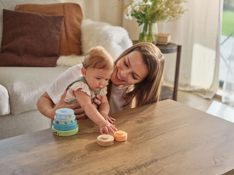 Tour à empiler en bois Farmers Tiny Love lifestyle 1