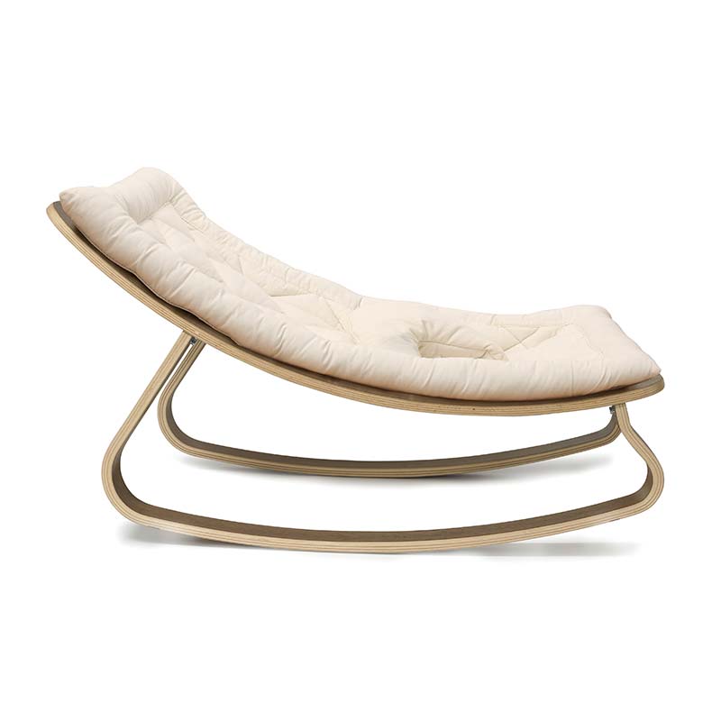 Transat en bois de noyer LEVO avec coussin au choix Charlie Crane Produit Profil