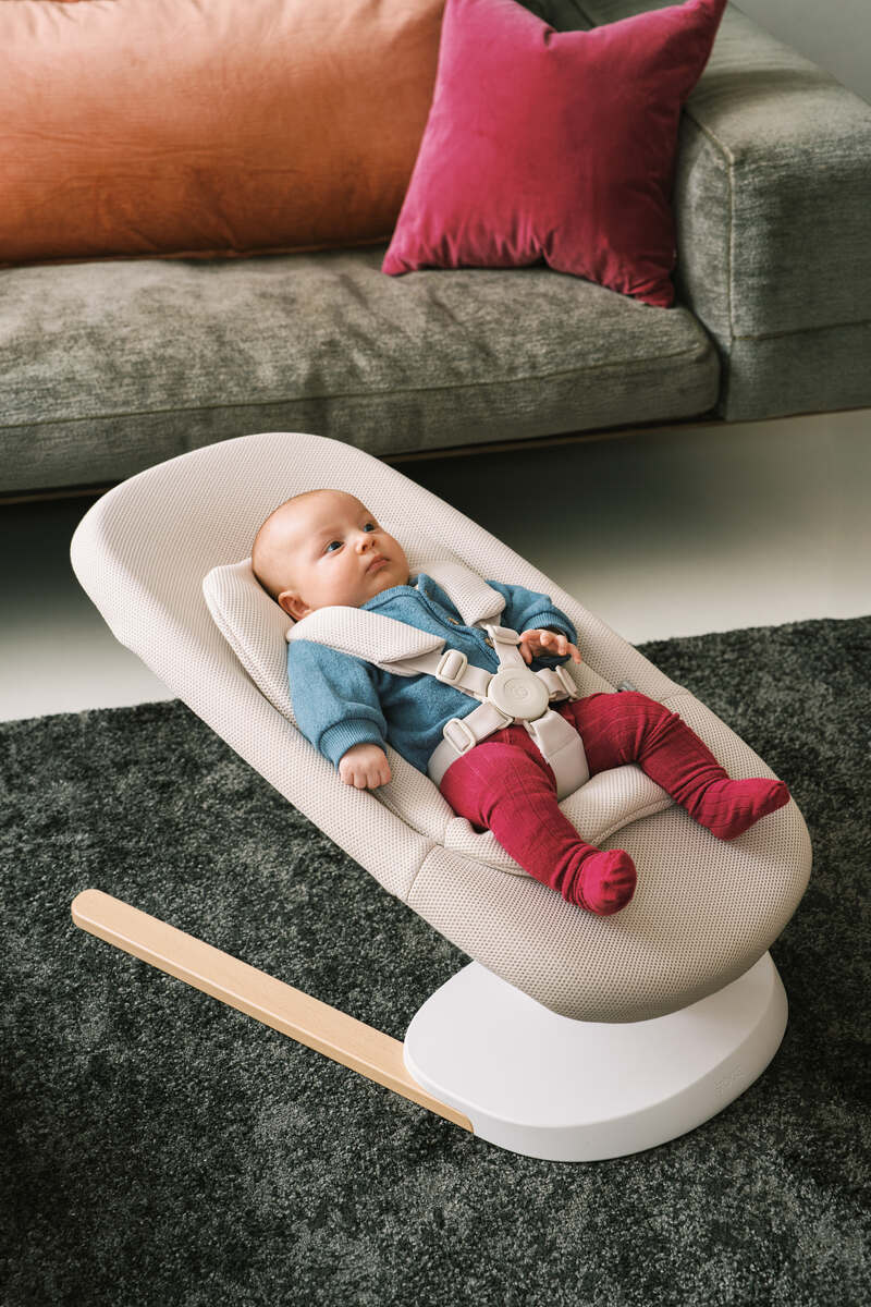 Transat Yoga Light Sand Stokke lifestyle 1