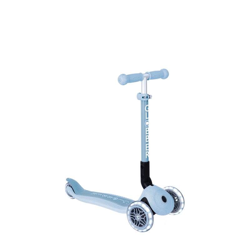 Trottinette 3 roues Junior Pliable Ecologic Light Globber angle