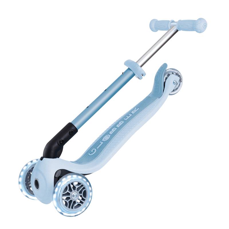 Trottinette 3 roues Junior Pliable Ecologic Light Globber pliée